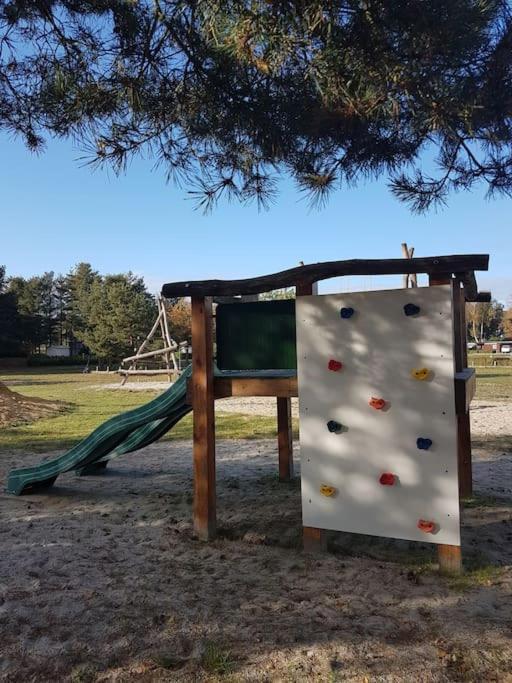 3 Bedroom Chalet On Camping Gt Balen Dış mekan fotoğraf